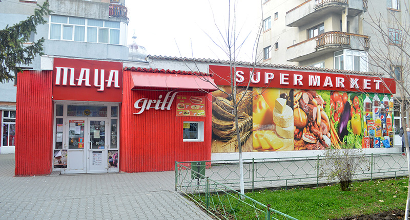 Maya Supermarket Urlati
